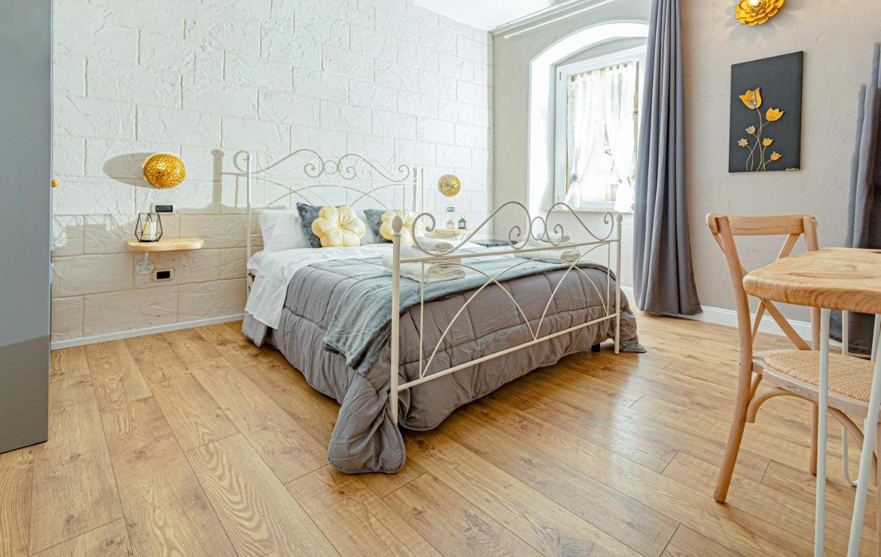 L'Accademia Dei Sogni Hotel Sassari Kültér fotó