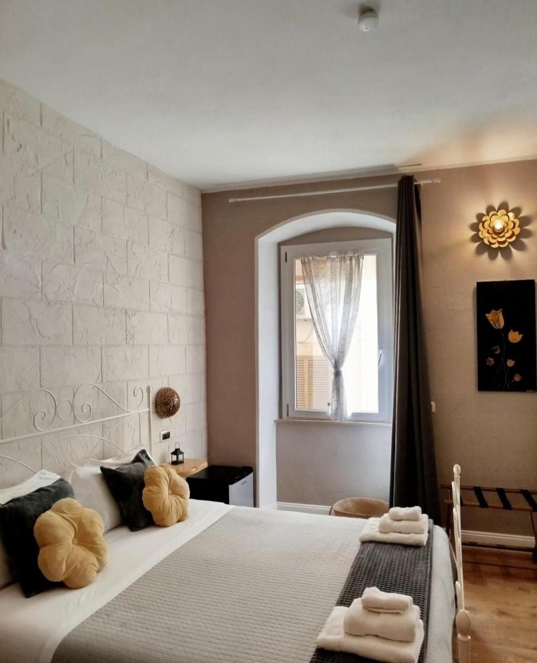 L'Accademia Dei Sogni Hotel Sassari Kültér fotó